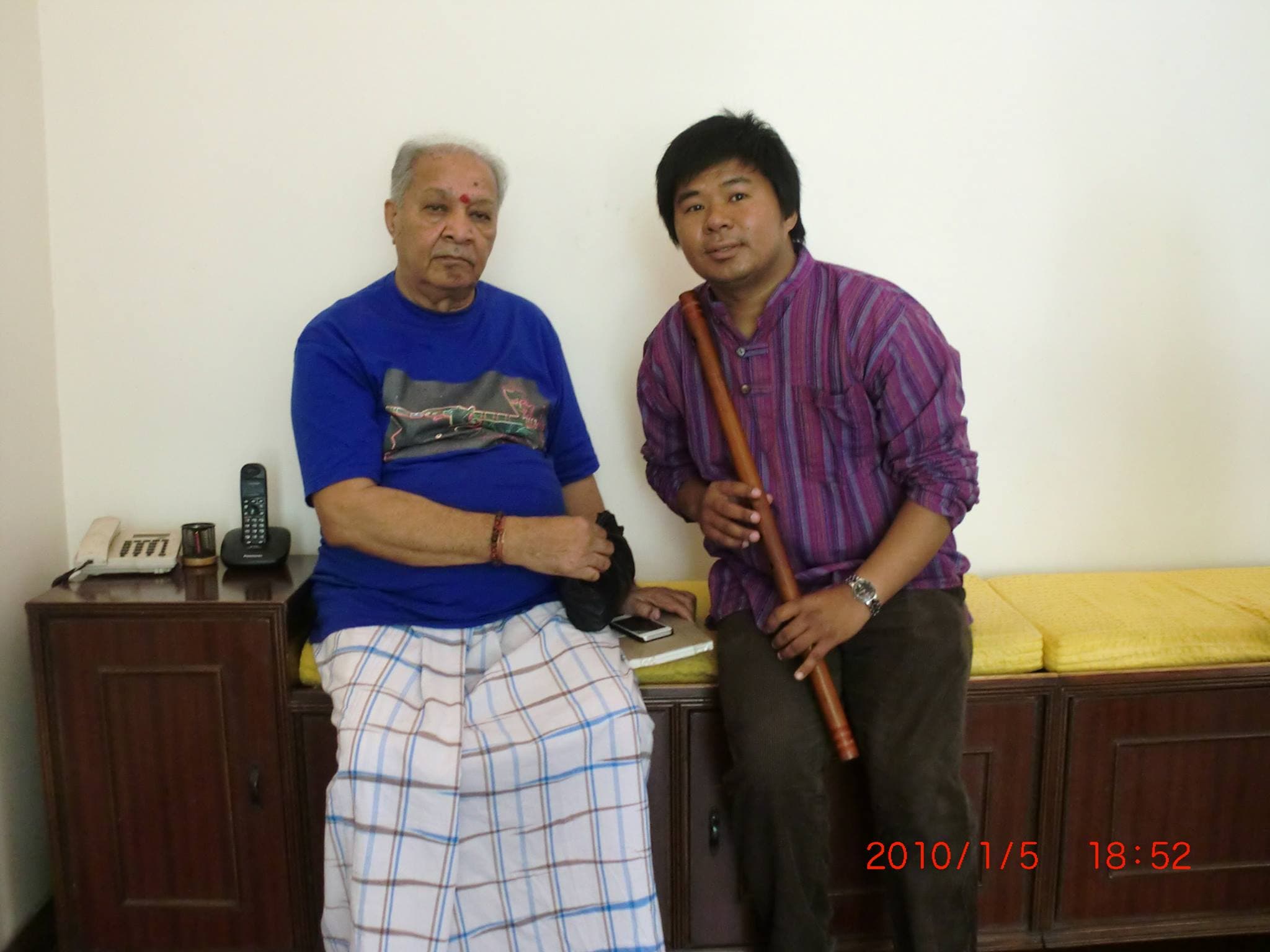 With Pandit Hariprasad Chaurasia